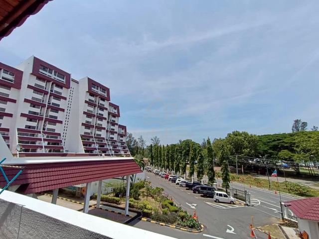 Waikiki Condominium 1