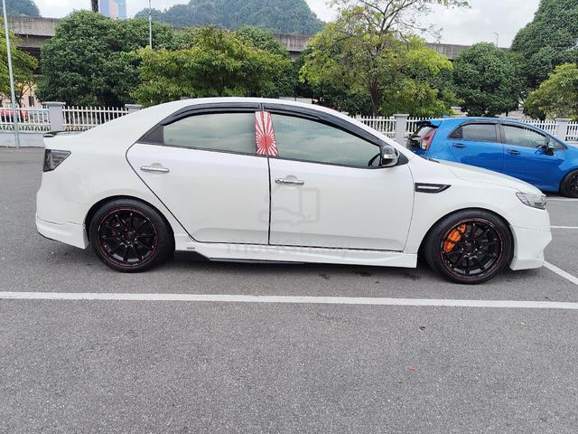 2010 Kia FORTE 1.6 SX (A) - 4