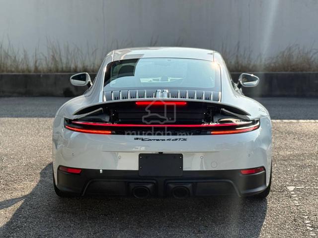 2025 Porsche 911 3.6 CARRERA GTS (A) - 4