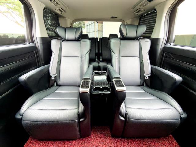 2019 Toyota ALPHARD 2.5 SC T/TOP CDT WRT 5YRS FORU - 5