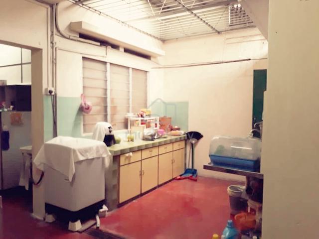 Double storey terraced house in Air Itam area 1