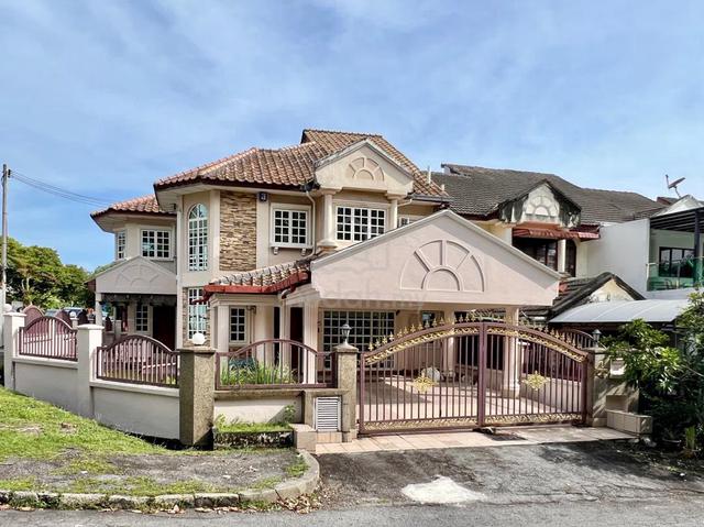 [RENOVATED] Corner Lot 2 Storey Bandar Tun Hussein Onn Cheras Selangor 1