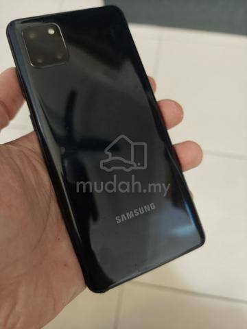 Samsung Galaxy Note 10 Lite - photo 4 of 5