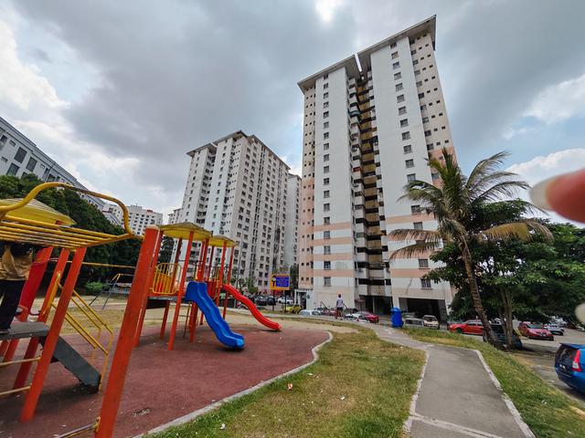 Pelangi Apartment ( Pelangi Damansara ) 1