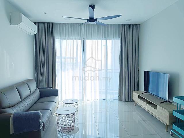 Waterside Residence 1