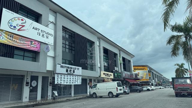 Best Deal! Facing main road Machang bubok first floor 1