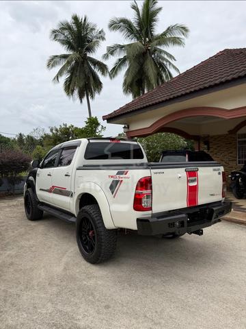 2015 Toyota HILUX 3.0 G TRD SPORTIVO (A) - 3