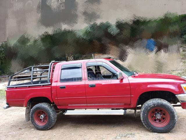 1999 Toyota HILUX 3.0 SURF SSR-X PREMIUM - 2