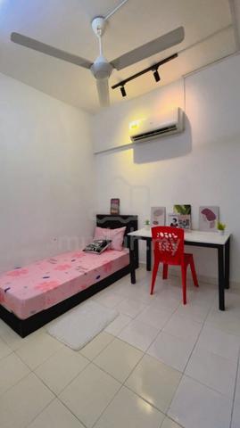 Single Room At Suriamas Condominium Zero Depo Ready Movein nice Room 1