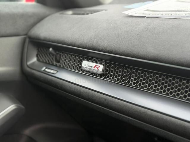 2025 Honda Civic Type R FL5 ✨Racing Black 2840KM ✨ - 4