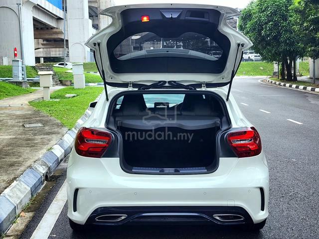 Mercedes Benz A200 1.6 AMG HATCHBACK FULON 1 OWNER - 4