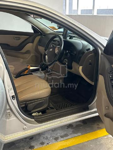2010 Hyundai ELANTRA 2.0 (A) - 3