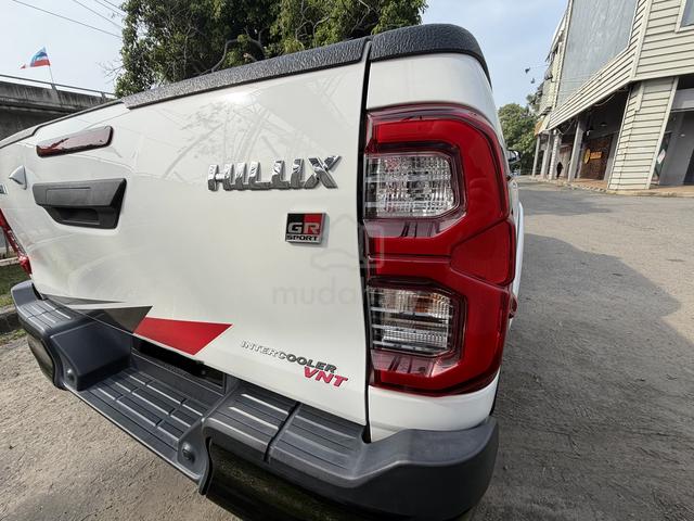 2023 Toyota HILUX 2.8 GRS (A) - 4