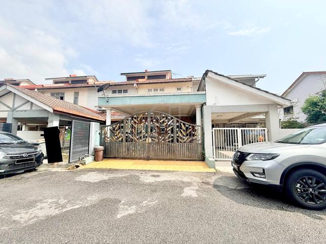 FULLY RENOVATED 2 Storey Taman Klang Utama 1