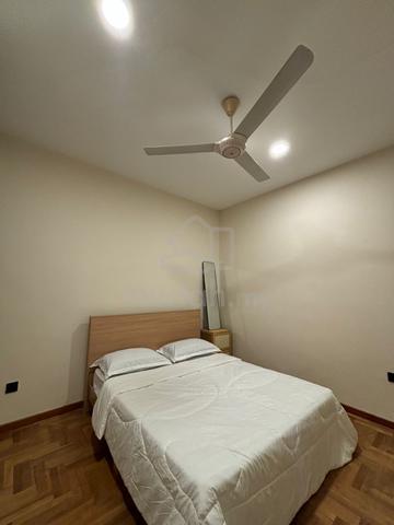 Impian Emas extra land 10ft non bumi fully reno 5