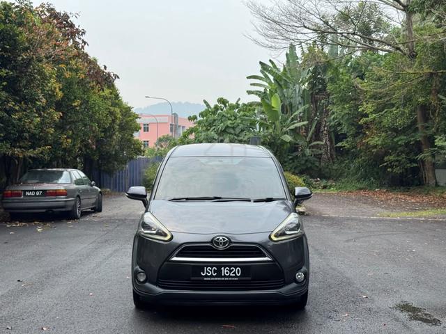 2017 Toyota SIENTA 1.5 V (A)2 Power Door/7 Seater  - 5