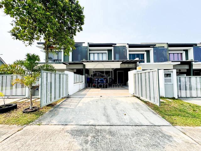 Double Storey Hemingway Residence Bandar Seri Coalfields Sungai Buloh 1