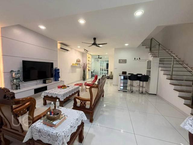 FULLY RENO & EXTEND!! Kota Bayuemas 2 Storey 24x85 Big Size House Sale 1