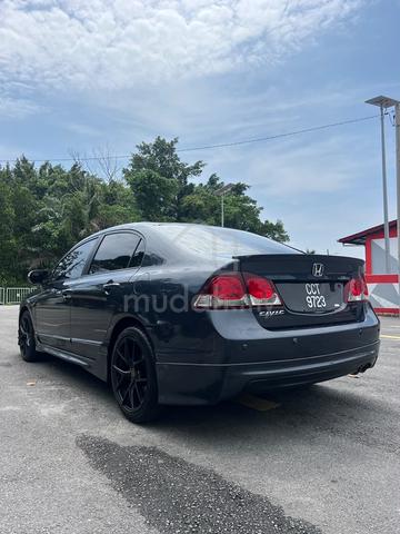 Loan Kedai 2011 Honda CIVIC 1.8 I-VTEC (A) - 4