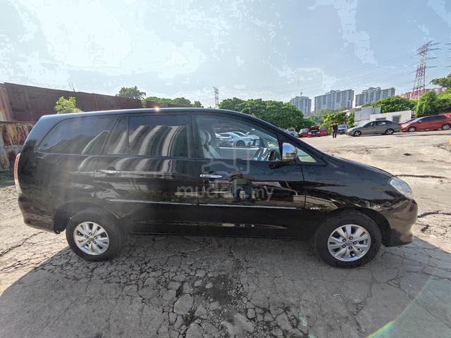 2011 Toyota INNOVA 2.0 G FACELIFT (A) D/CAM F/LOAN - 3