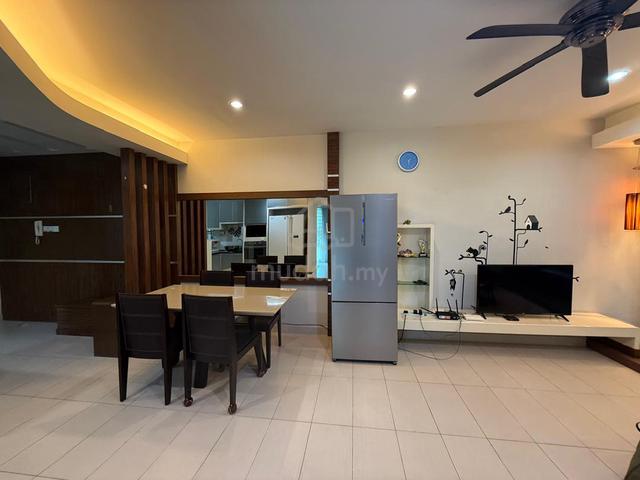 The Peak Suites 1