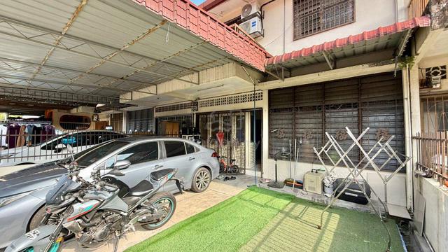 EXTRA TANAH DI BELAKANG ⭐ 22x75 Double Storey Seksyen 11 Shah Alam 1