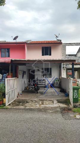 Rumah taman cempaka untuk pelajar politeknik 1