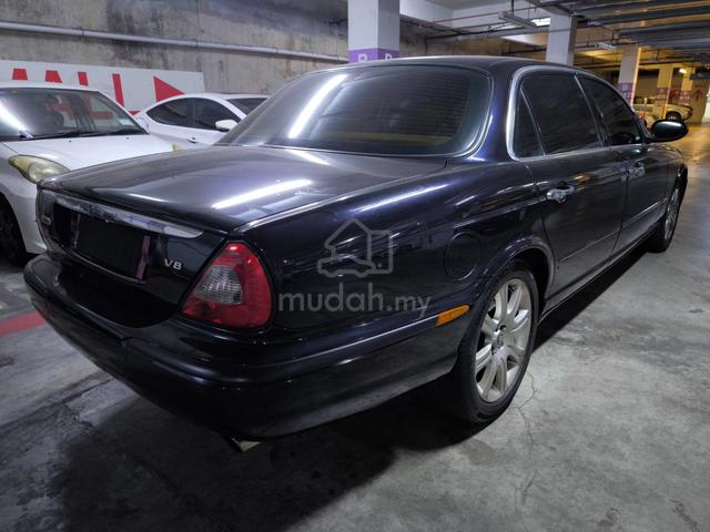 2005 Jaguar XJ8 (A) - 3