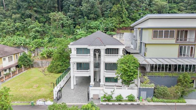 3 Storey Bungalow Bukit Setiawangsa Kuala Lumpur 1