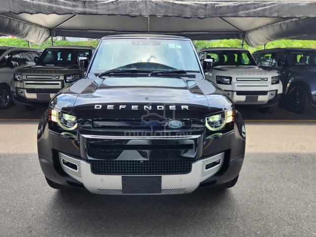 2022 Land Rover Defender P300 110 7 Seat P/Roof - 2