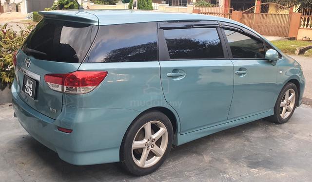 2009 Toyota WISH 1.8 X (A) - 2
