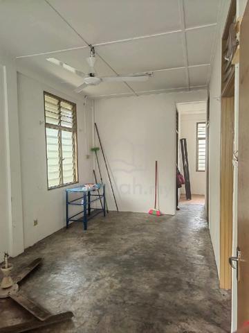 CORNER Rumah Murah 1 Tingkat  dekat Gunung Lambak nk Jual 4