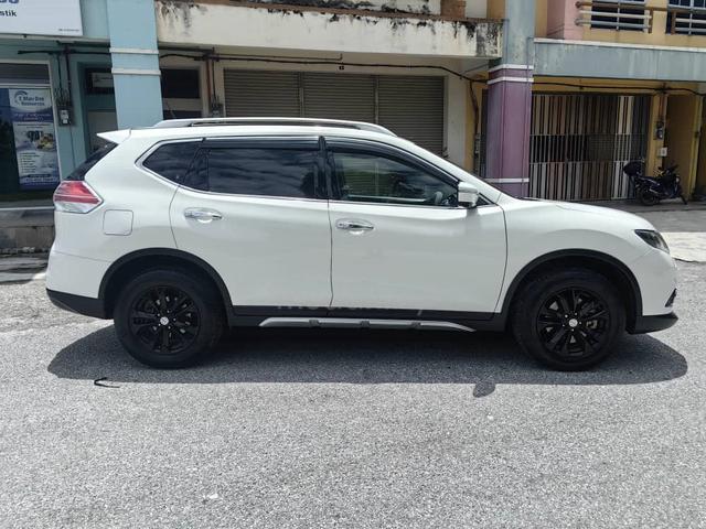 Jualan Murah - Nissan X-Trail 2.0 Auto - 1 owner - 5