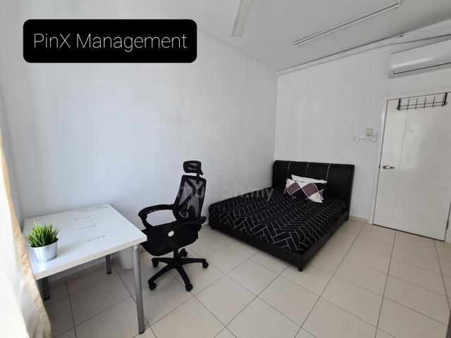 BEAUTIFUL Female Middle Room at Arena Residence, Bayan Baru💋 1