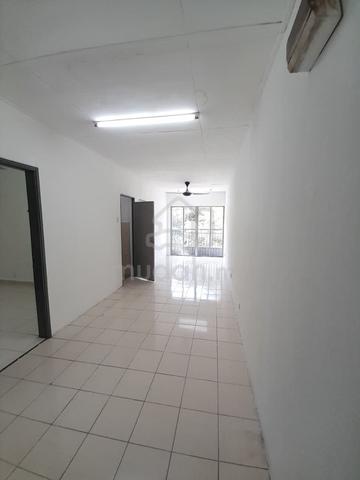 Vista Shop Apartment (Damansara Damai) 1