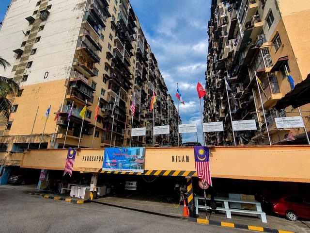 Pangsapuri Seri Nilam (Ampang) 1