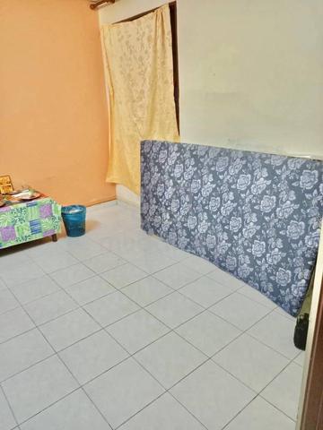 Merak Apartment (Puchong) 3