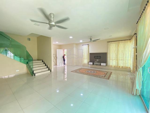 Double-Storey Semi D @Mahkota Heights, IM 11, Kuantan  for SALE 3