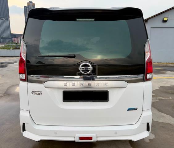 Nissan SERENA 2.0 HYBRID PREMIUM HIGHWAY - 5