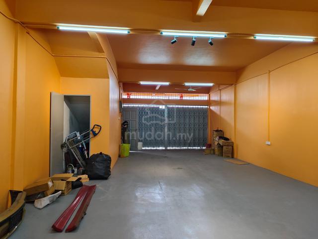 2 storey shoplot Tepi Sungai Teluk Pulai Klang 1