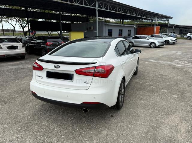 2014 Kia Cerato K3 2.0 Nu Engine D-CVVT Sunroof - 2