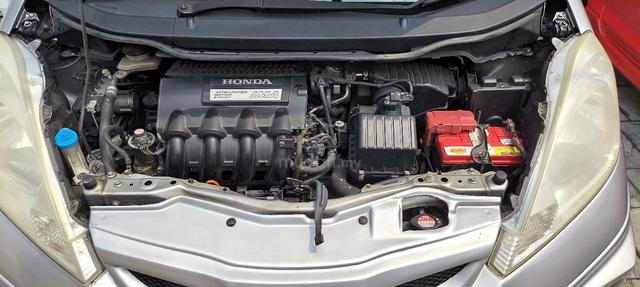 2014 Honda JAZZ 1.3 HYBRID FACELIFT (A) - 4