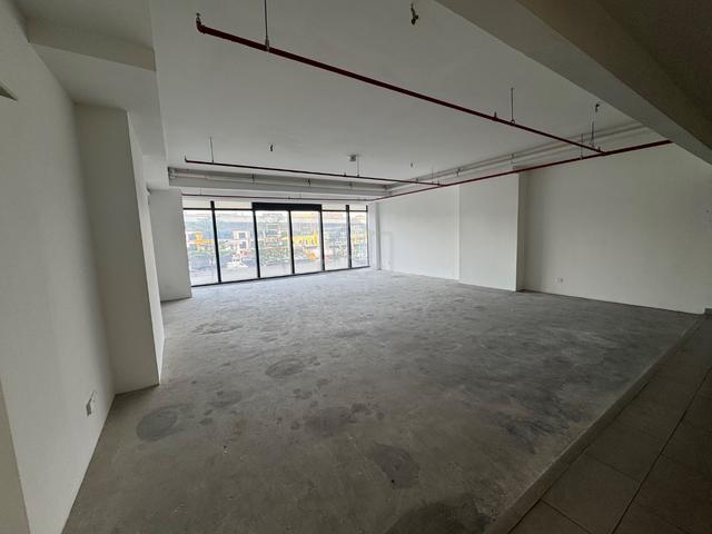 CUBE Soho @ One South Seri Kembangan [ LEVEL 1 / FACING MAIN ROAD ] 1