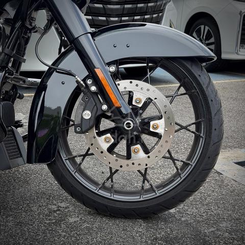 Harley Davidson RoadGlide 114 Unreg - photo 7 of 11