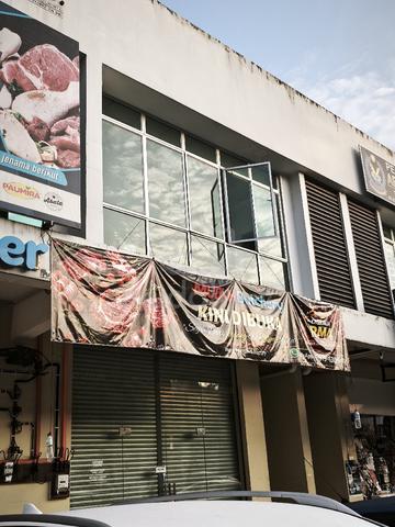 Ruang Pejabat Untuk Disewakan 1