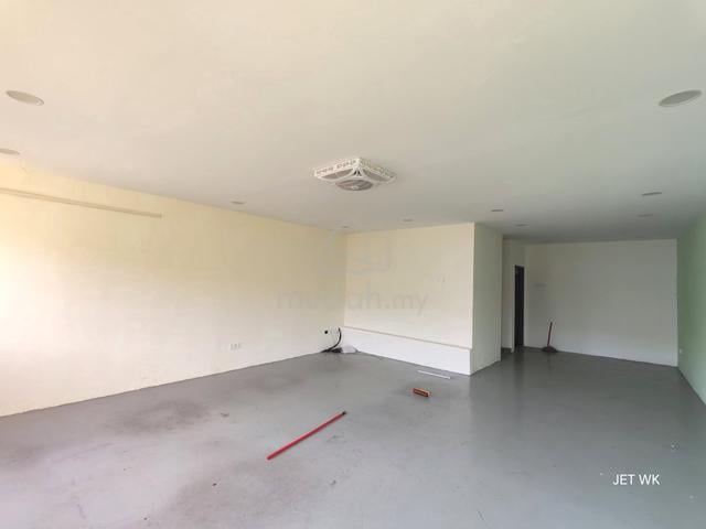 Value Buy 2 Storey Shoplot 20x75 Pandamaran Permai Port Klang 1