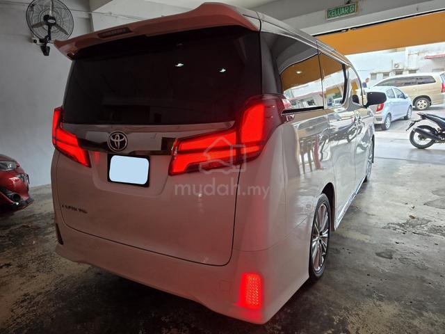 Toyota Alphard 2.5 TYPE GOLD 2020/23 - 3