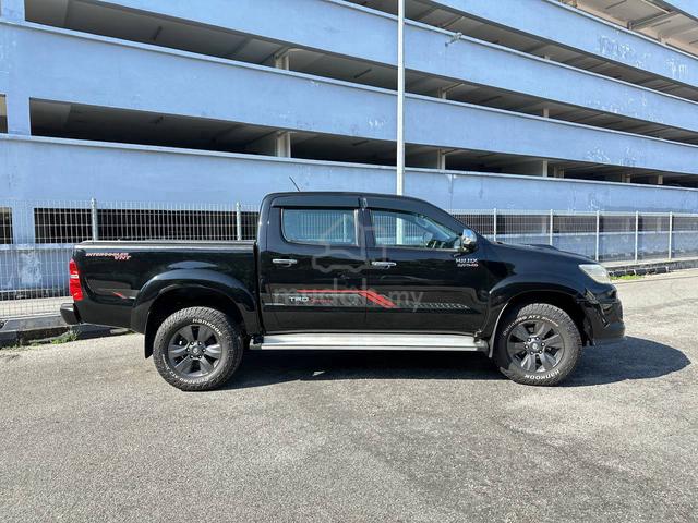 2015 Toyota HILUX 3.0 TRD SPORTIVO (A) - 3