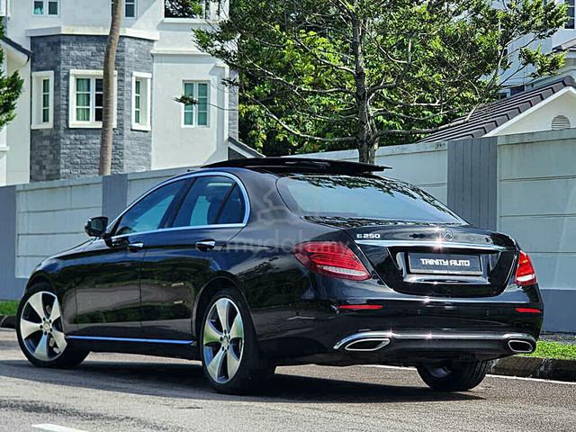 NOV 2017 MERCEDES E250 (A)W213 Local 9G AV 1 Owner - 3