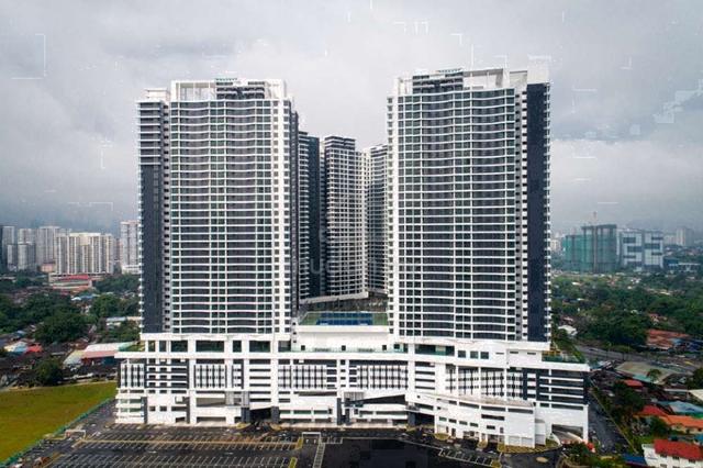 KL Traders Square Residences 1